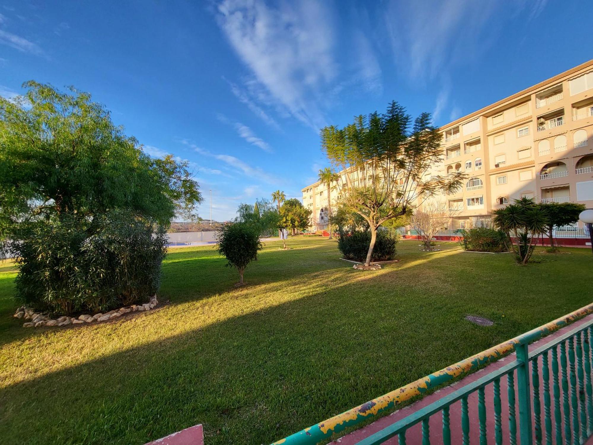 Skyline 21 Apartment Torrevieja Exterior photo